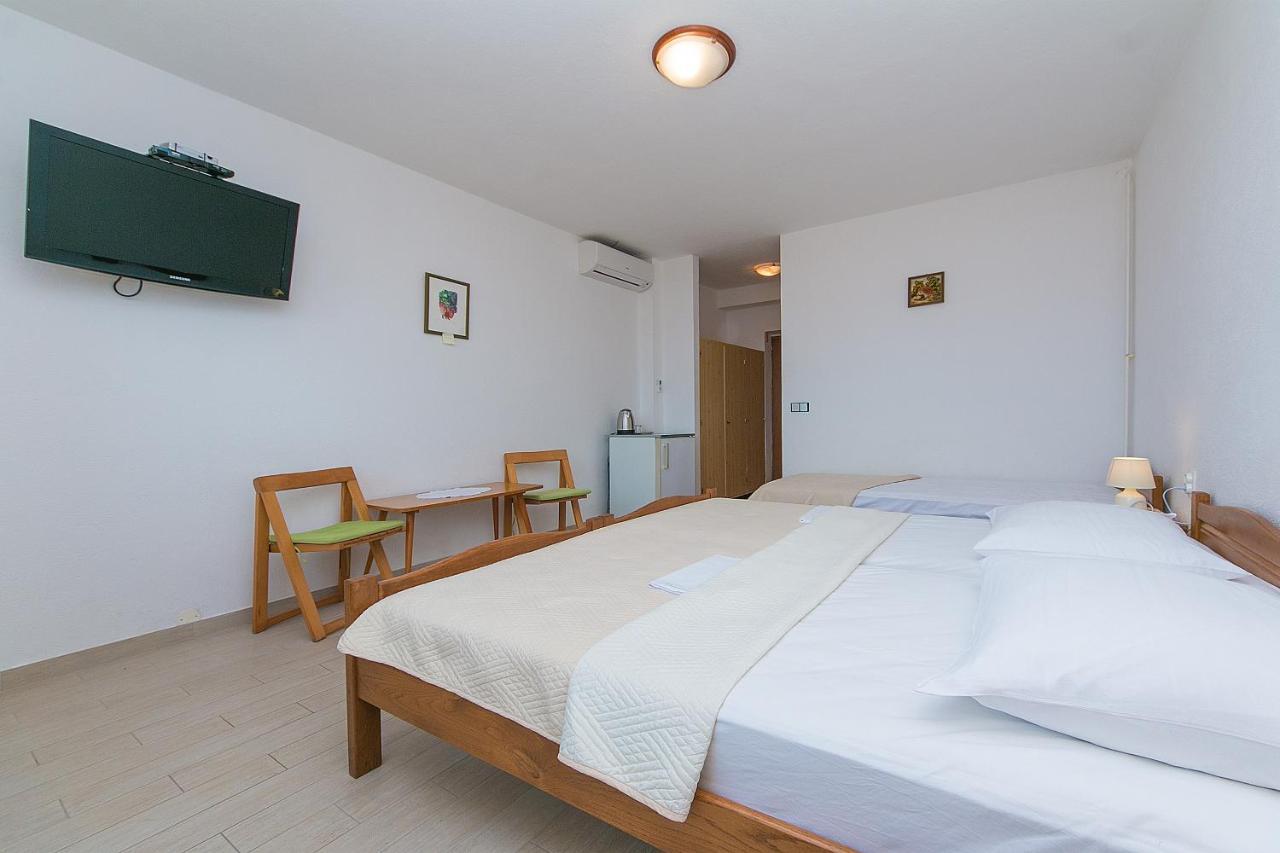 Triple Room Brela 2752A Luaran gambar